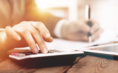 Pourquoi les milliardaires paient-ils moins d&rsquo;impôts que vous ?